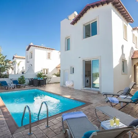 Villa Seaspray Protarász