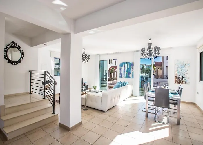 Seaspray Villa Protaras